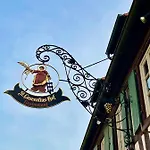 Wanderers Neubau 3*