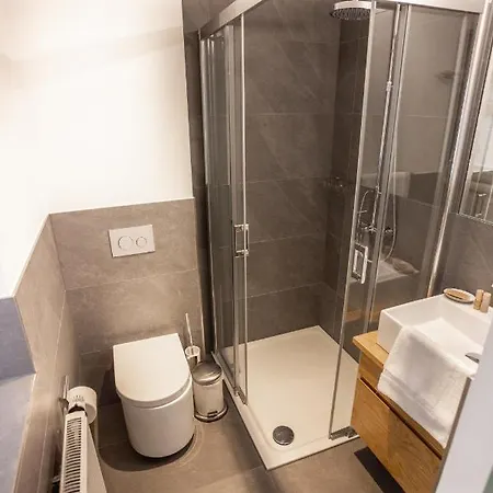 Bed & Breakfast Wanderers Neubau *