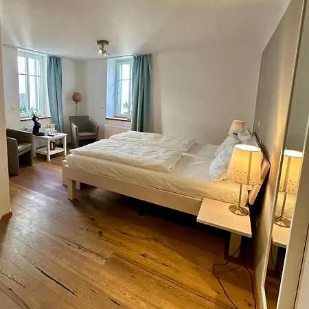 Wanderers Neubau * Birkweiler